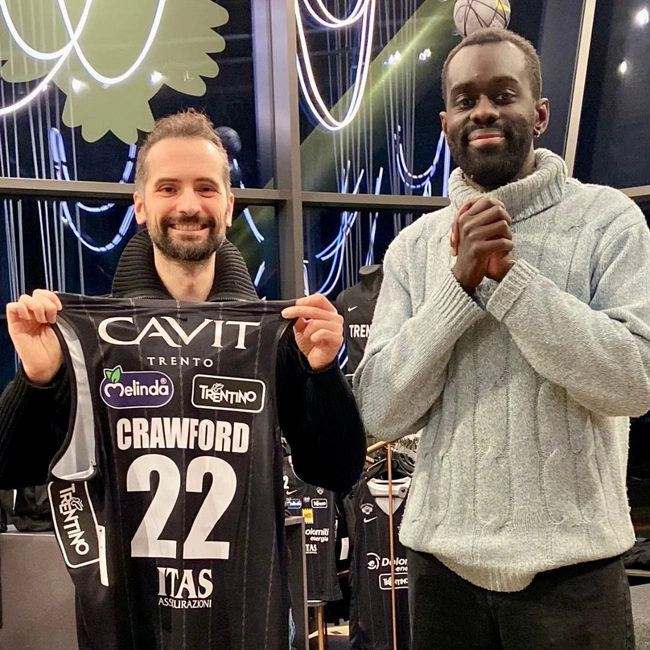 cover image of the auction item