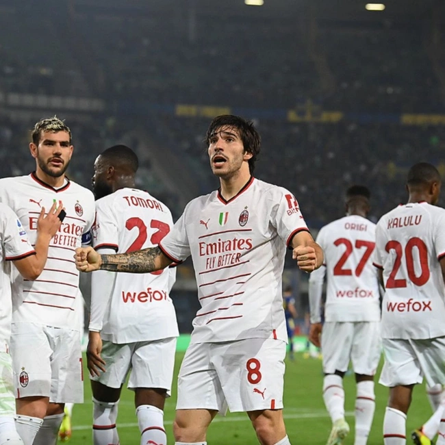 cover image of the auction item