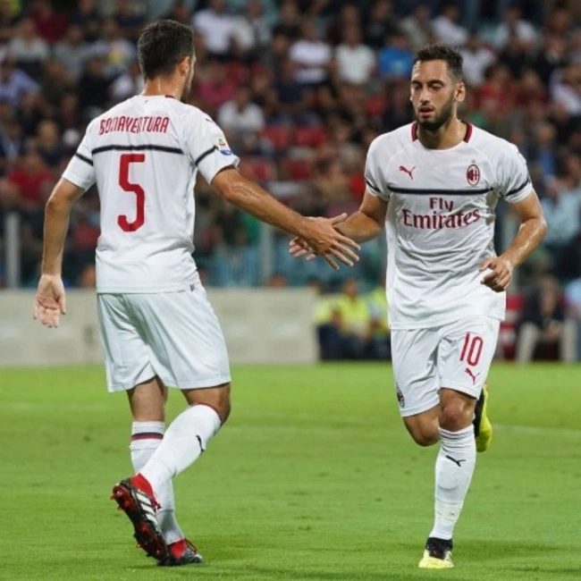 cover image of the auction item