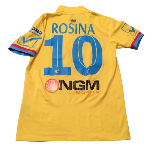 cover image of the auction item