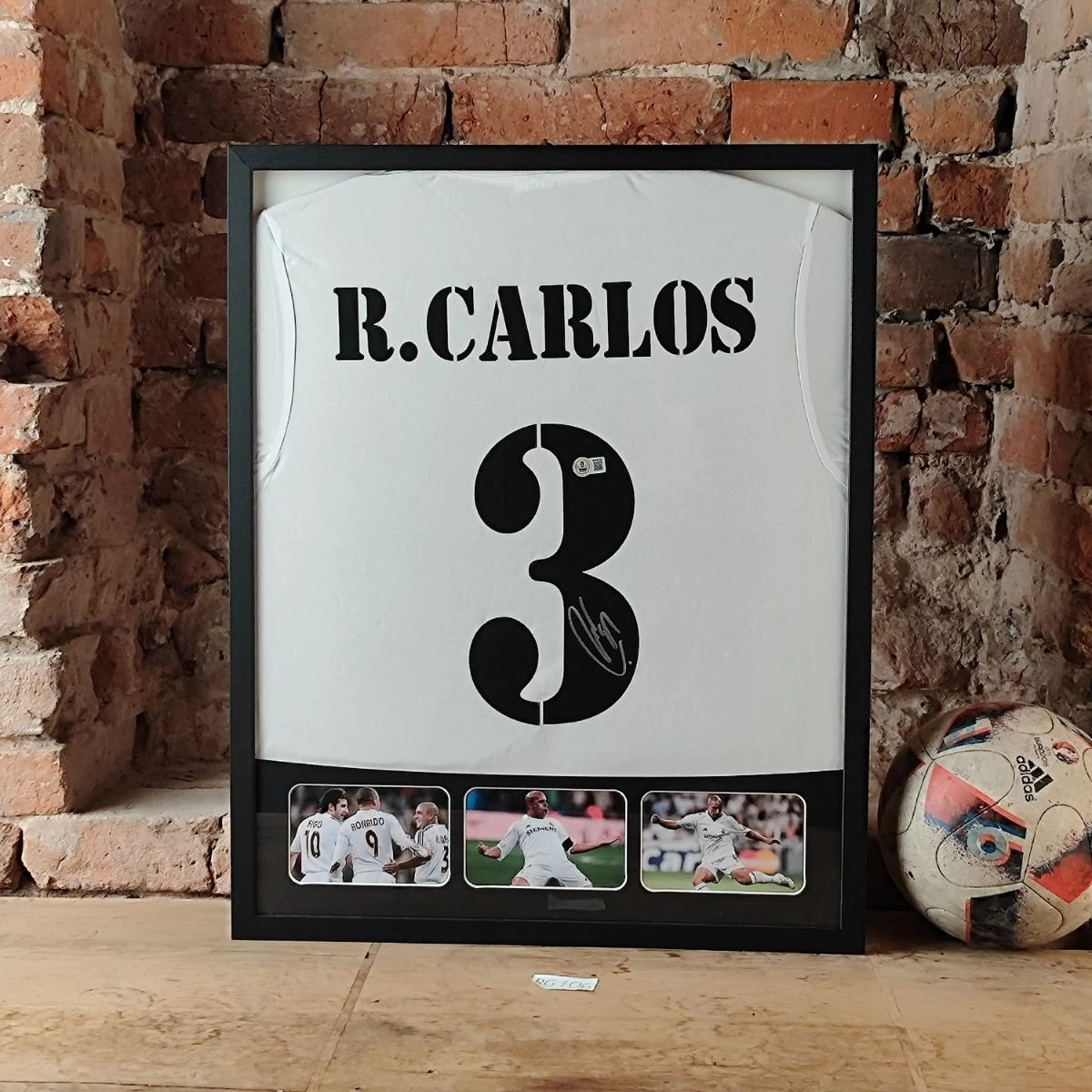 cover image of the auction item