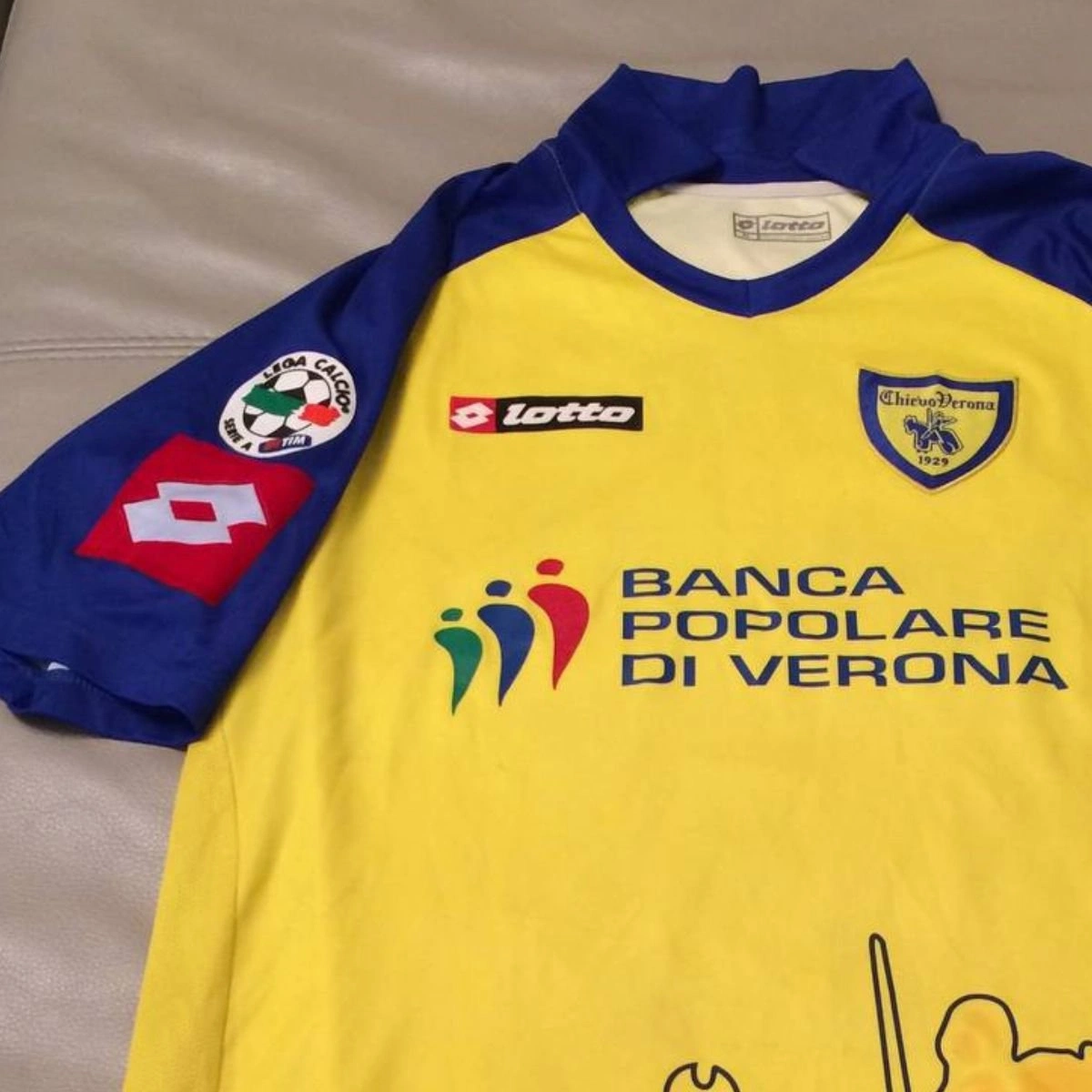 Chievo Verona MANFREDINI 16 XL シャツ 実使用 Chievo Verona MANFREDINI 16 XL シャツ 実使用 - メルカリ