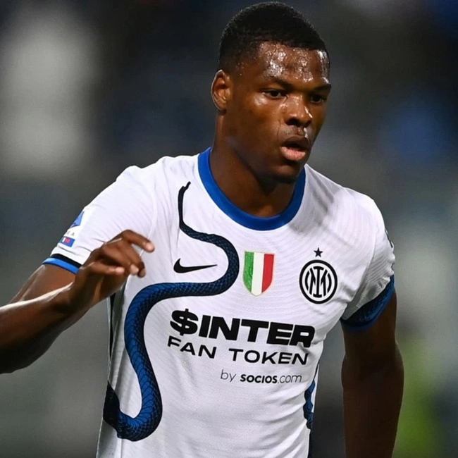 cover image of the auction item