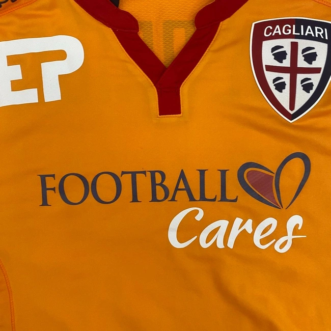 cover image of the auction item