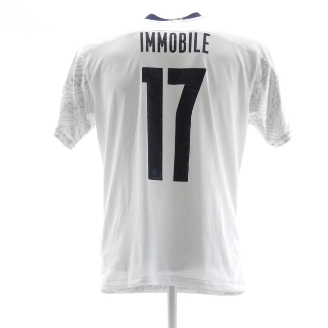 cover image of the auction item