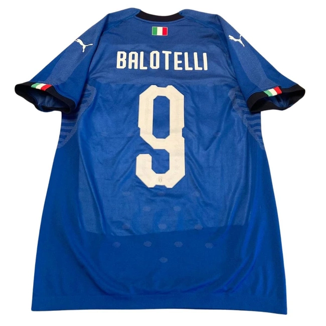 cover image of the auction item