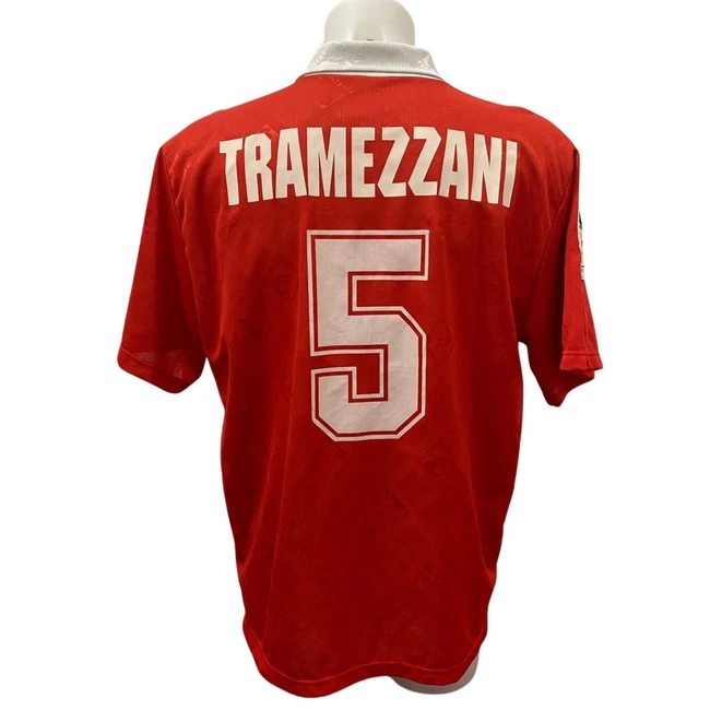 cover image of the auction item