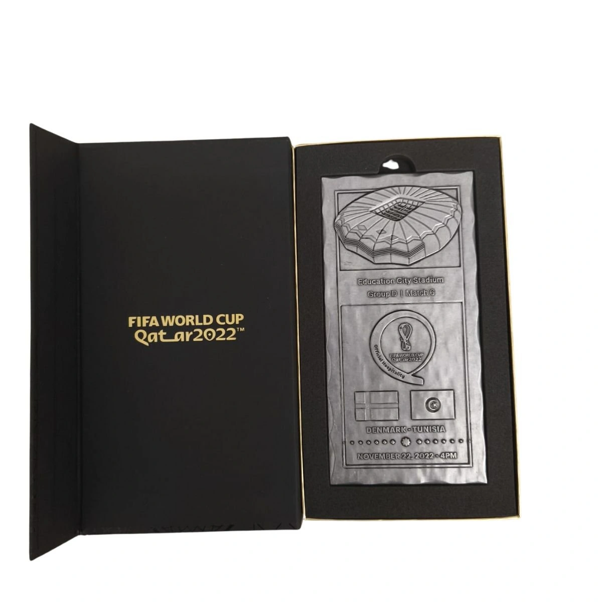 cover image of the auction item