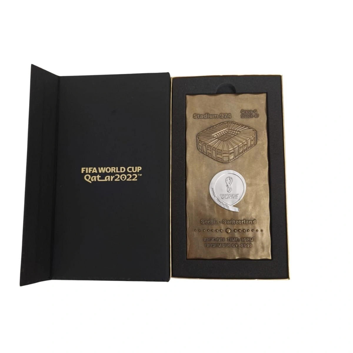 cover image of the auction item