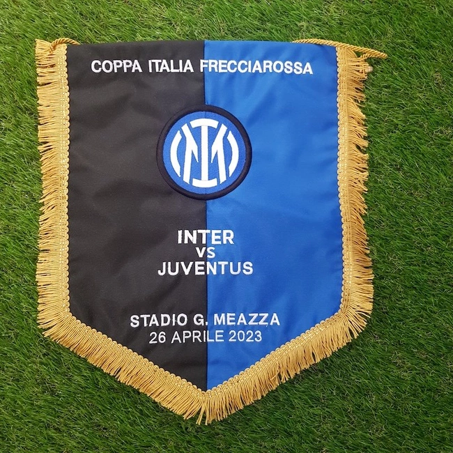 cover image of the auction item