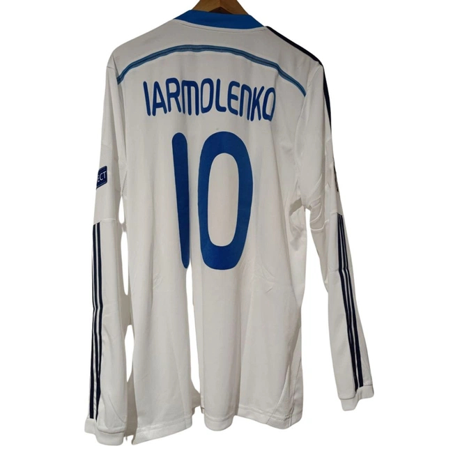 cover image of the auction item