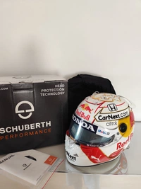 cover image of the auction item