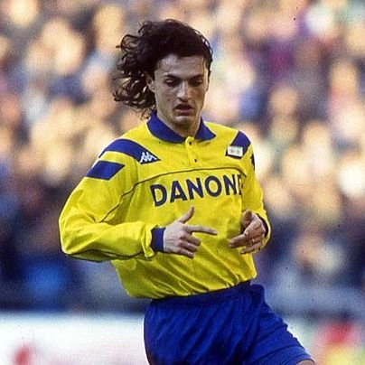 cover image of the auction item