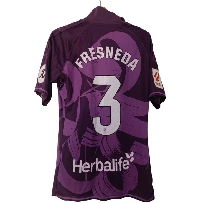 cover image of the auction item