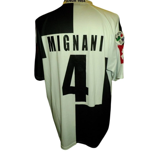 cover image of the auction item