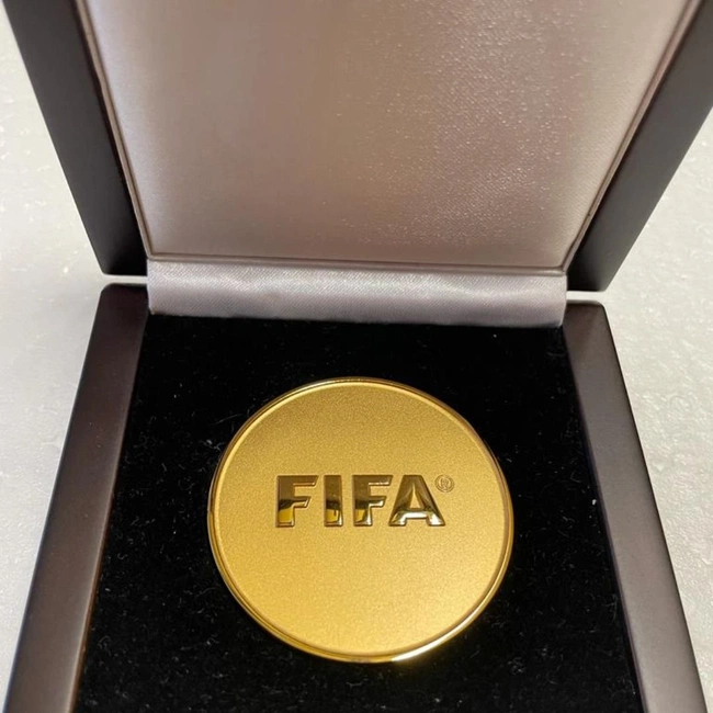 cover image of the auction item