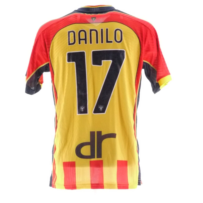 cover image of the auction item