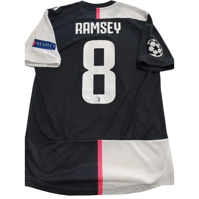 cover image of the auction item