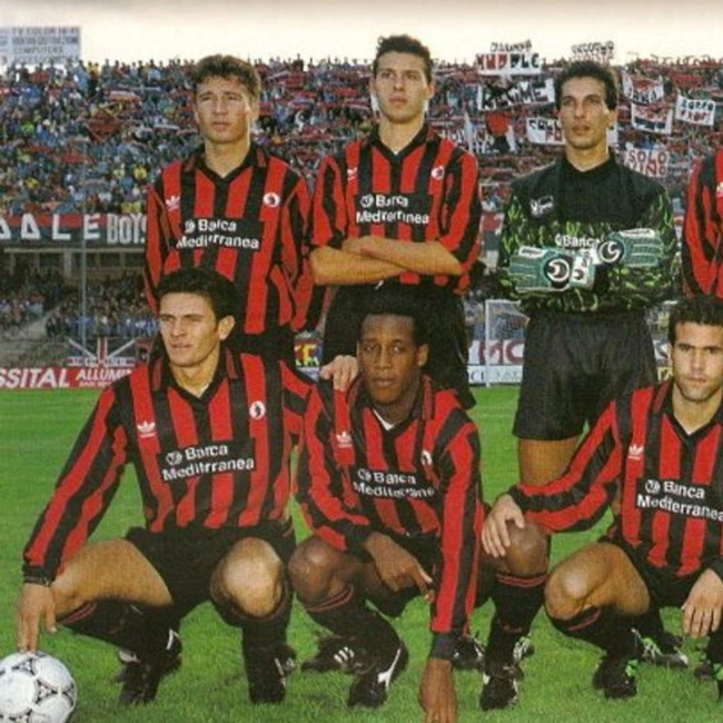 cover image of the auction item