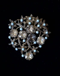 cover image of the auction item