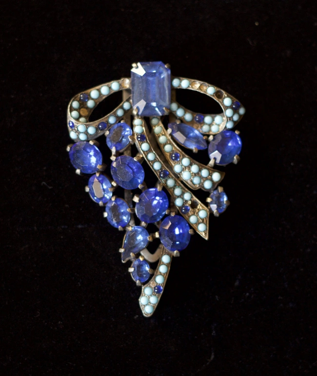 cover of the auction item