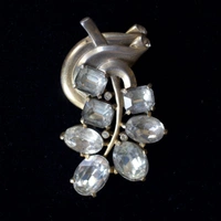 cover image of the auction item