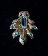 cover image of the auction item