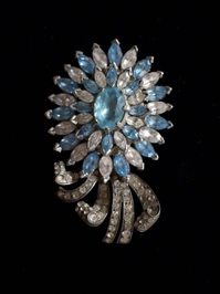 cover image of the auction item