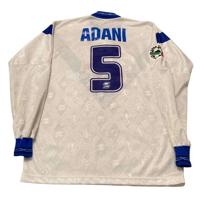 cover image of the auction item