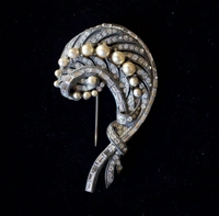 cover image of the auction item