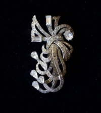 cover image of the auction item