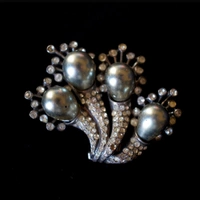 cover image of the auction item