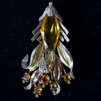 cover image of the auction item