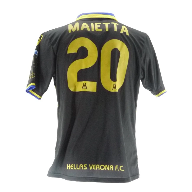 cover image of the auction item