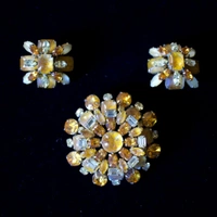 cover image of the auction item