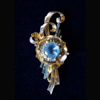 cover image of the auction item