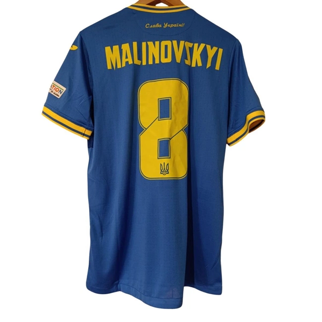 cover image of the auction item