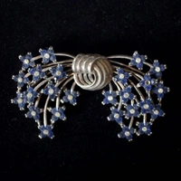 cover image of the auction item