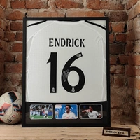 cover image of the auction item