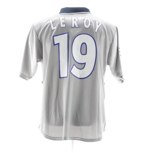 cover image of the auction item