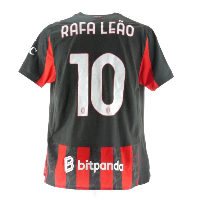 cover image of the auction item