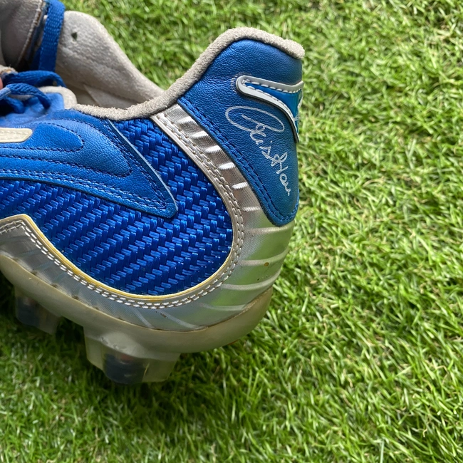 cover image of the auction item