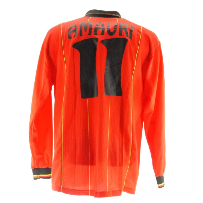 cover image of the auction item