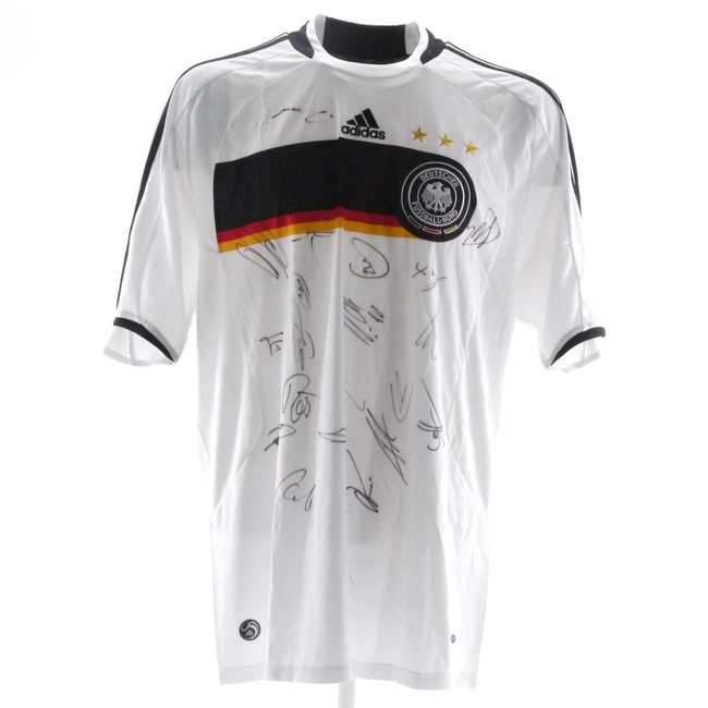 cover image of the auction item