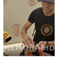 cover image of the auction item