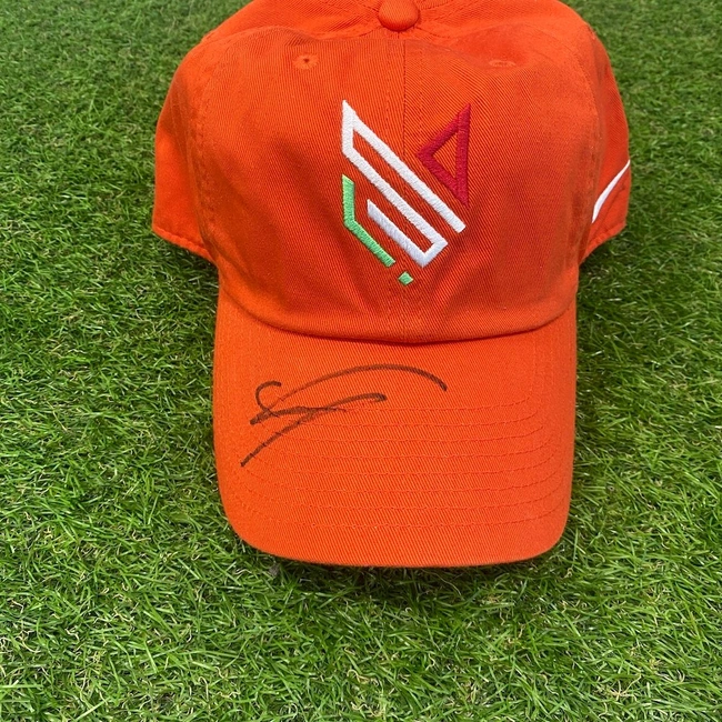 cover image of the auction item