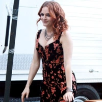 cover image of the auction item