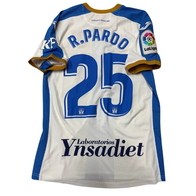 cover image of the auction item