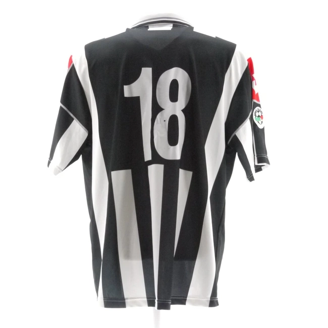 cover image of the auction item