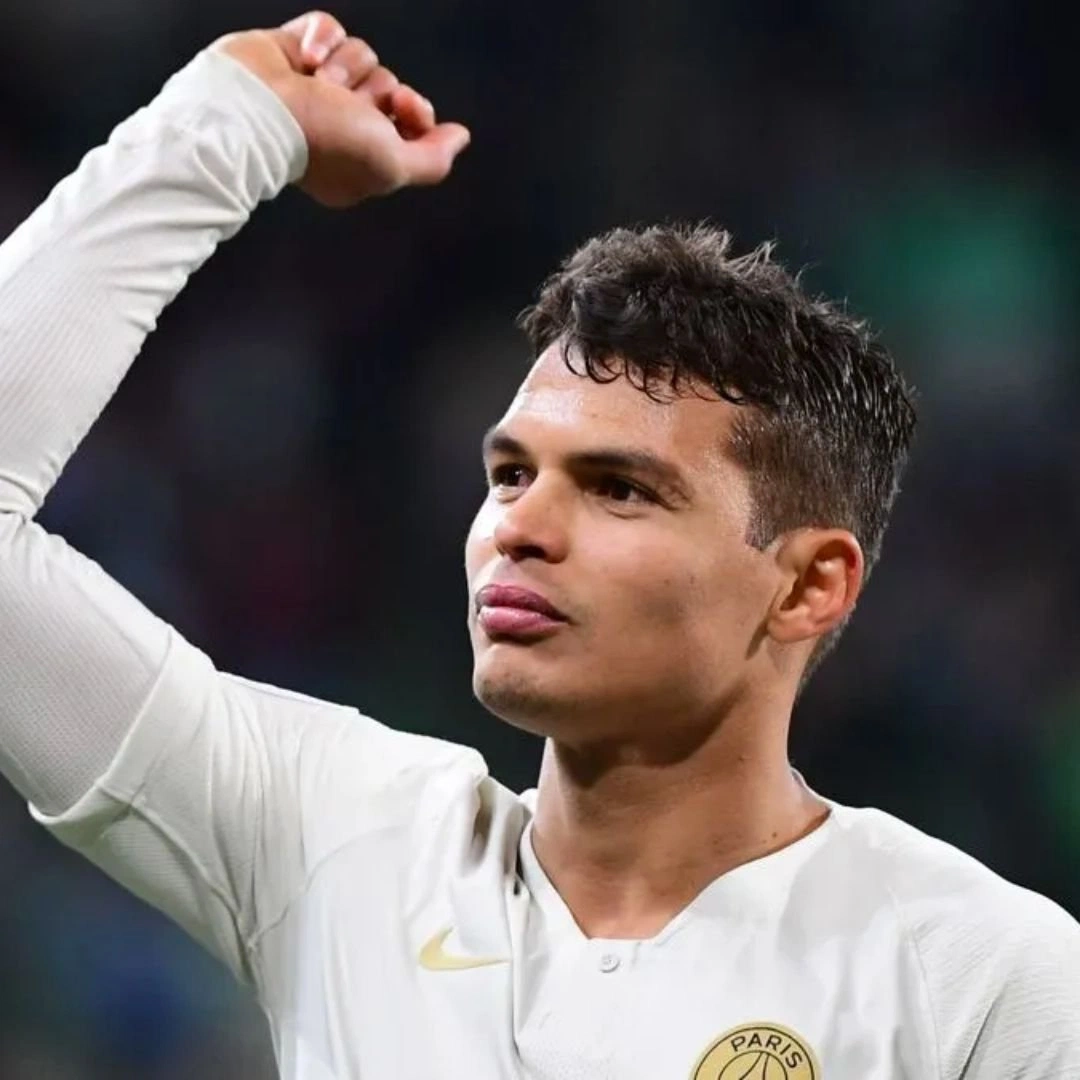 Fenerbahçe'nin gündemindeki PSG'li Thiago Silva, Chelsea'ye transfer oldu - Habe
